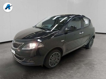 Lancia Ypsilon 1.0 firefly hybrid Gold s&s 70cv 5p.ti