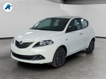 Lancia Ypsilon 1.0 firefly hybrid Gold s&s 70cv