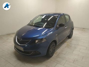 Lancia Ypsilon 1.0 firefly hybrid Gold s&s 70cv