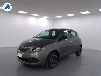 Lancia Ypsilon 1.0 firefly hybrid Platino s&s 70cv