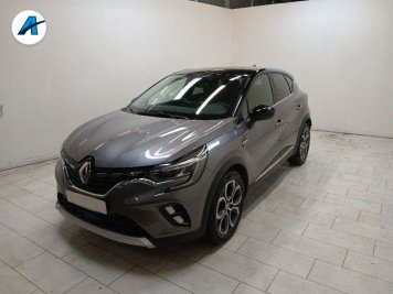 Renault Captur 1.6 E-Tech hybrid Techno Fast Track 145cv auto